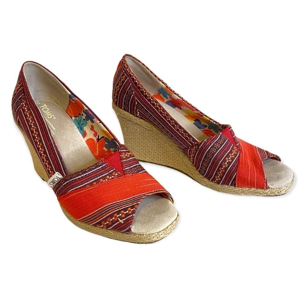 TOMS peep toe wedge espadrilles southwestern pattern size 7